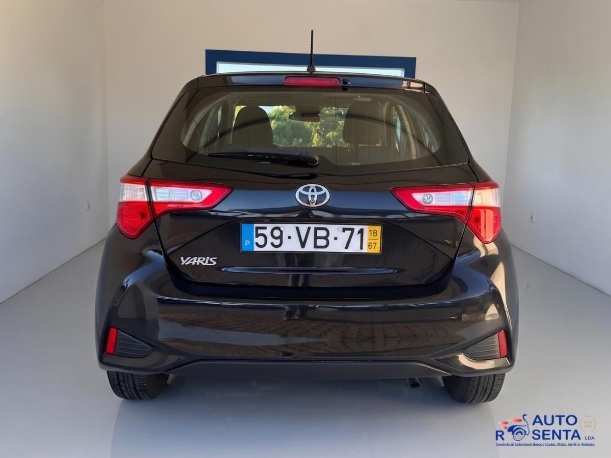 toyota-yaris-2018-gasolina-998cc