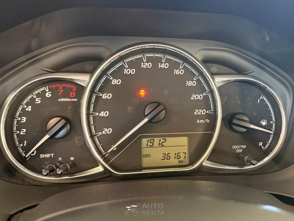 toyota-yaris-2018-gasolina-998cc