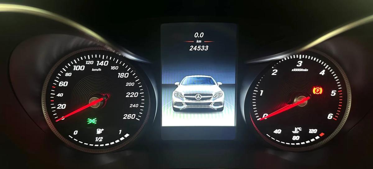 mercedes-benz-classe-c-2016-diesel-2143cc