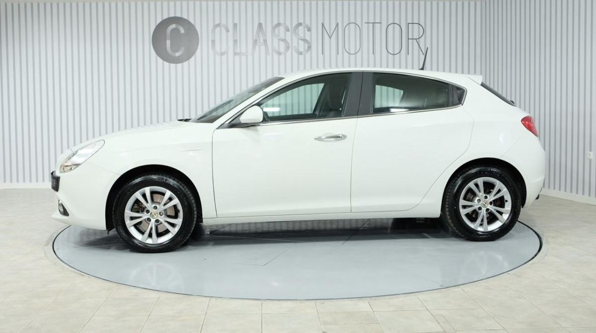 alfa-romeo-giulietta-2014-gasolina-1368cc