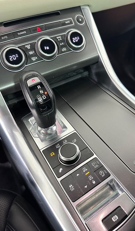 land-rover-range-rover-sport-2015-diesel-2993cc
