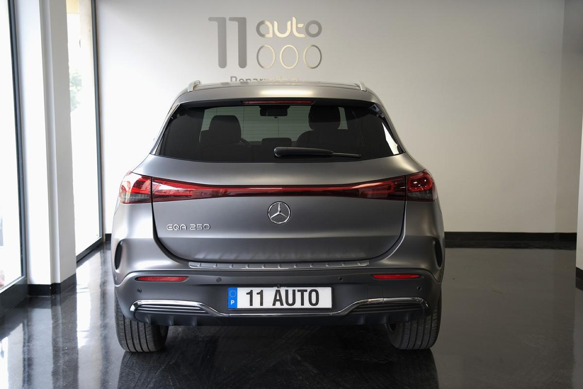 mercedes-benz-eqa-2022-eletrico-500cc