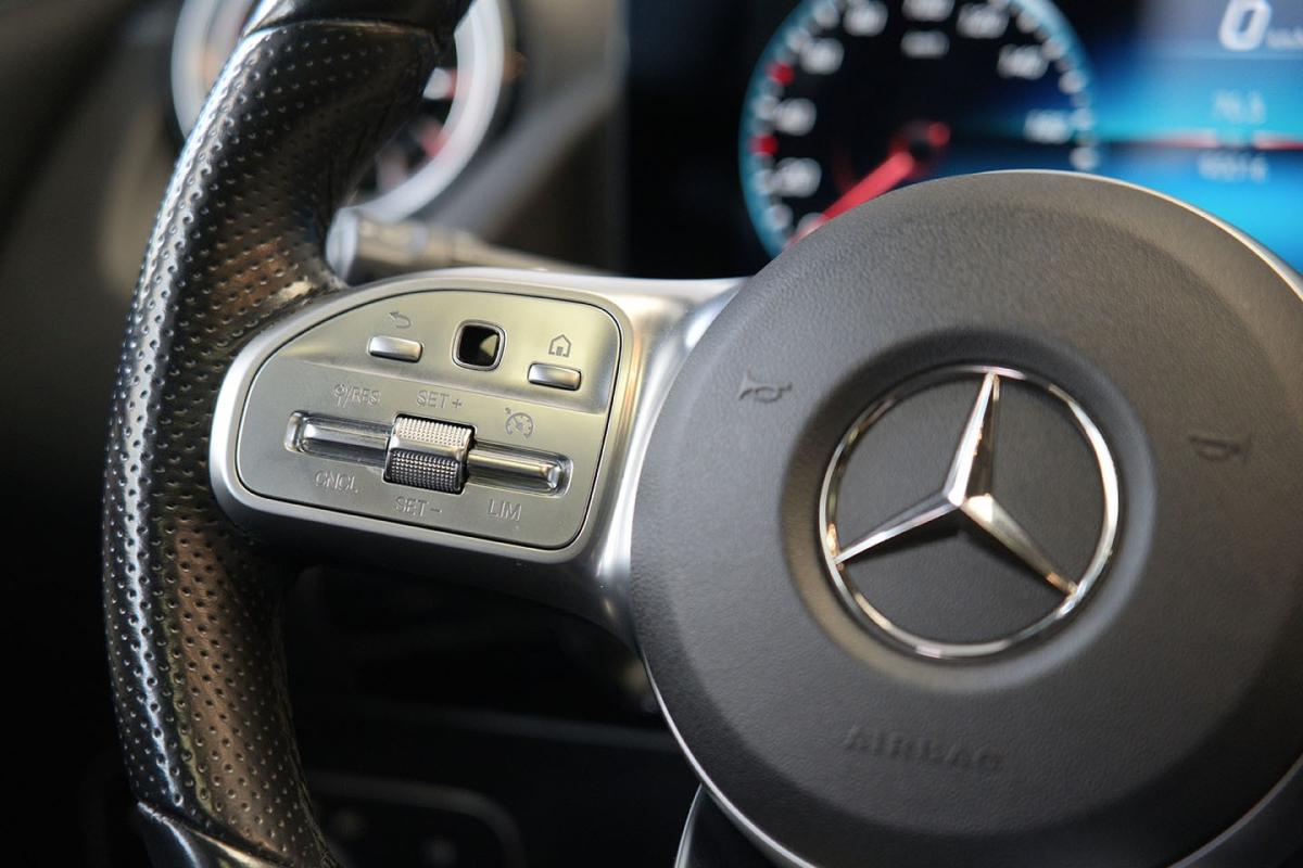 mercedes-benz-eqa-2022-eletrico-500cc