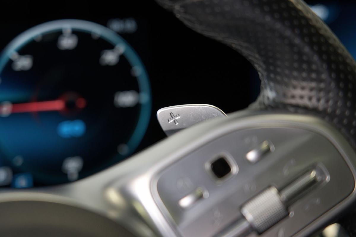 mercedes-benz-eqa-2022-eletrico-500cc