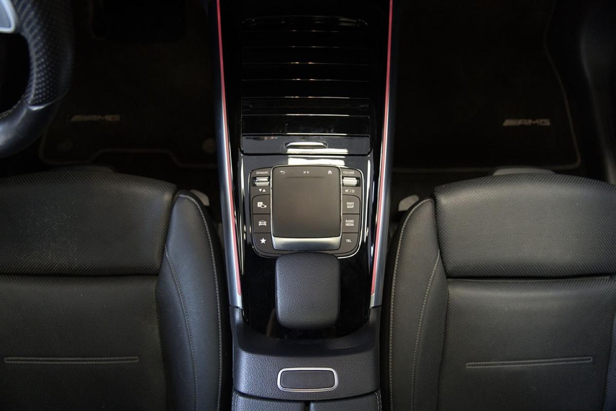 mercedes-benz-eqa-2022-eletrico-500cc