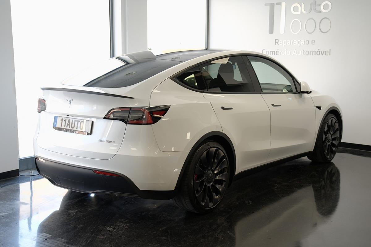 tesla-model-y-2022-eletrico-0cc