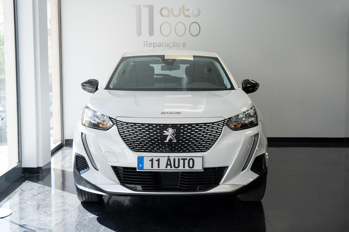 peugeot-2008-2022-eletrico-500cc