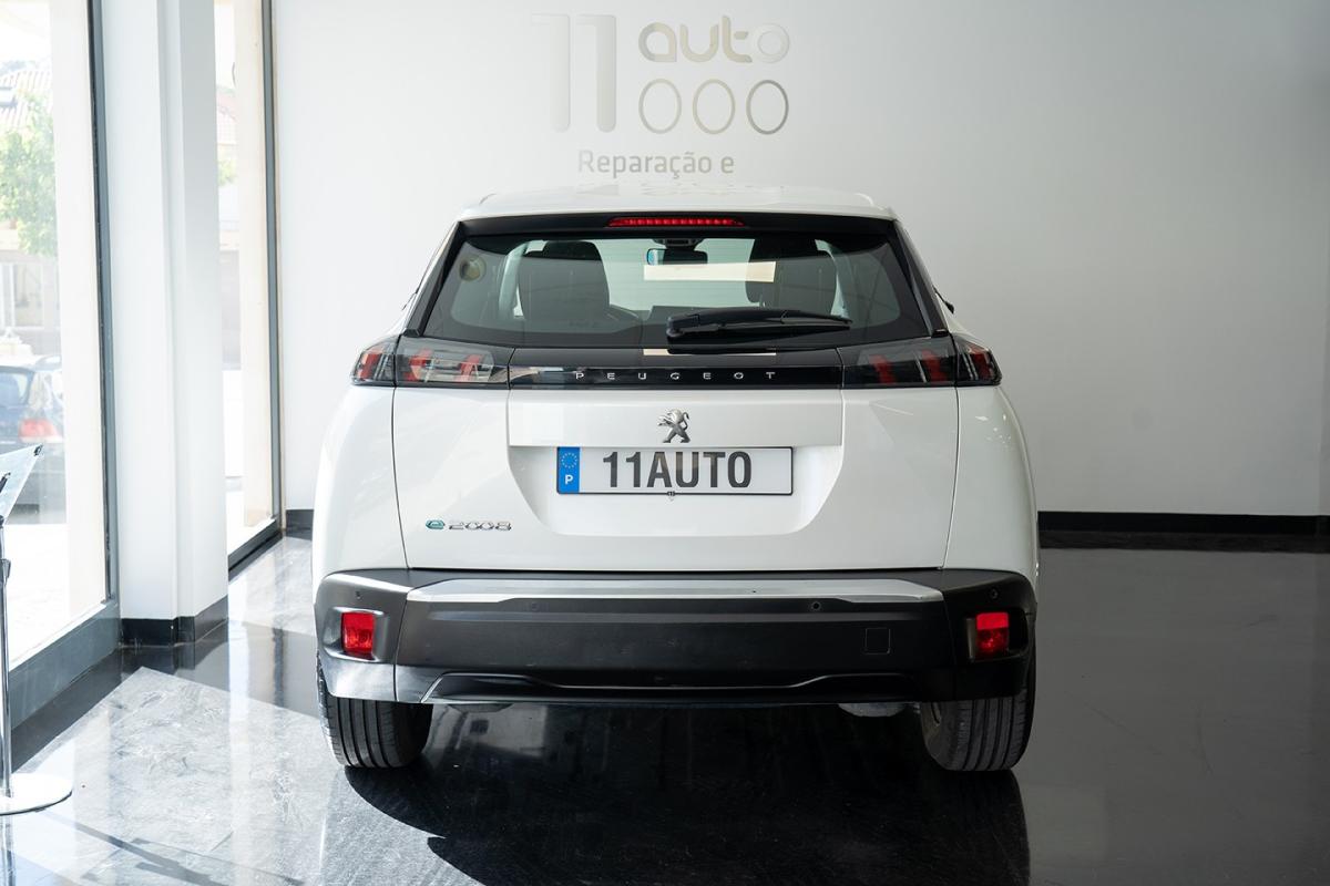peugeot-2008-2022-eletrico-500cc