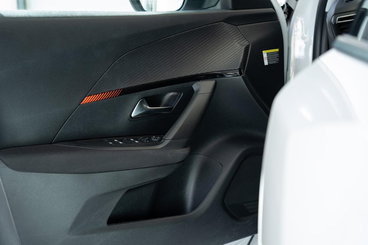 peugeot-2008-2022-eletrico-500cc