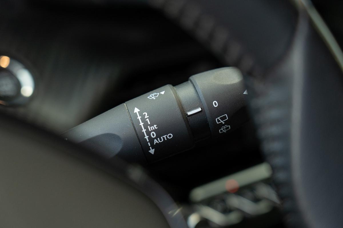 peugeot-2008-2022-eletrico-500cc