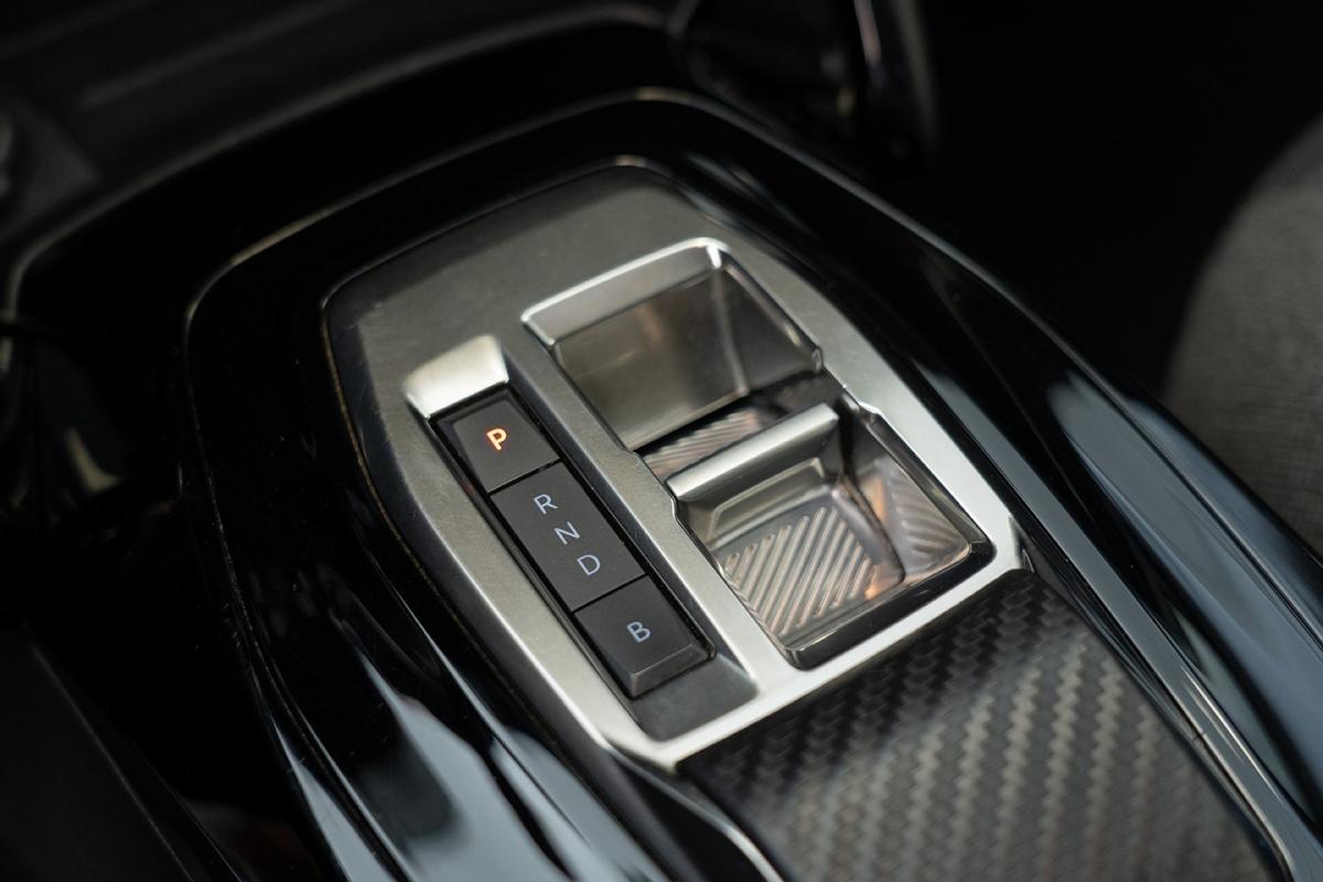 peugeot-2008-2022-eletrico-500cc