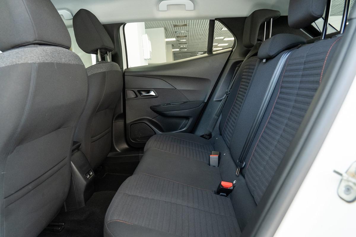 peugeot-2008-2022-eletrico-500cc