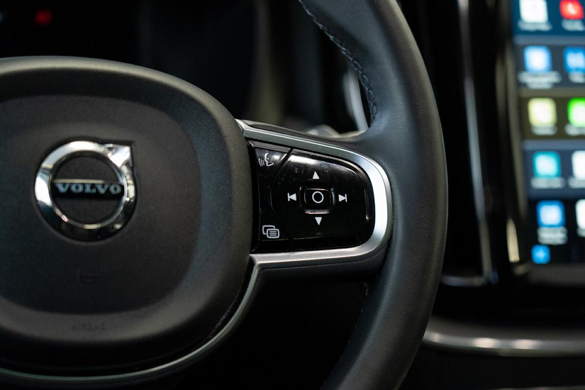 volvo-xc60-2024-hibrido-a-gasolina-1969cc