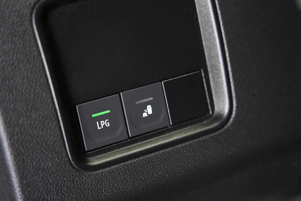 dacia-duster-2024-gpl-999cc