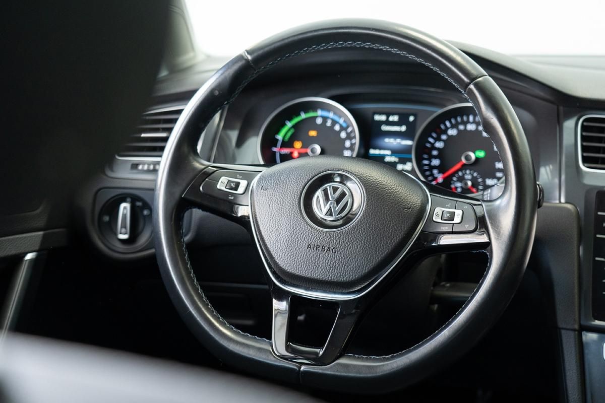 volkswagen-golf-2020-eletrico-500cc