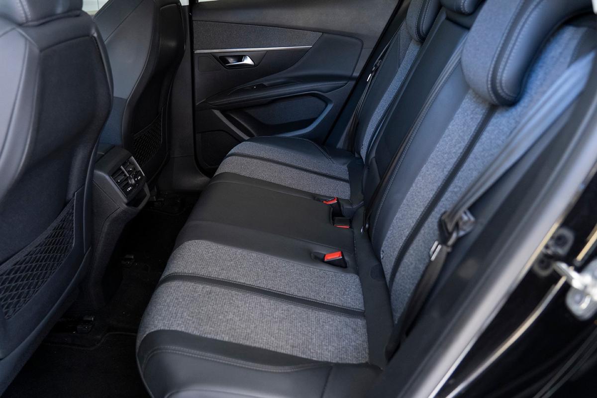 peugeot-3008-2019-diesel-1499cc