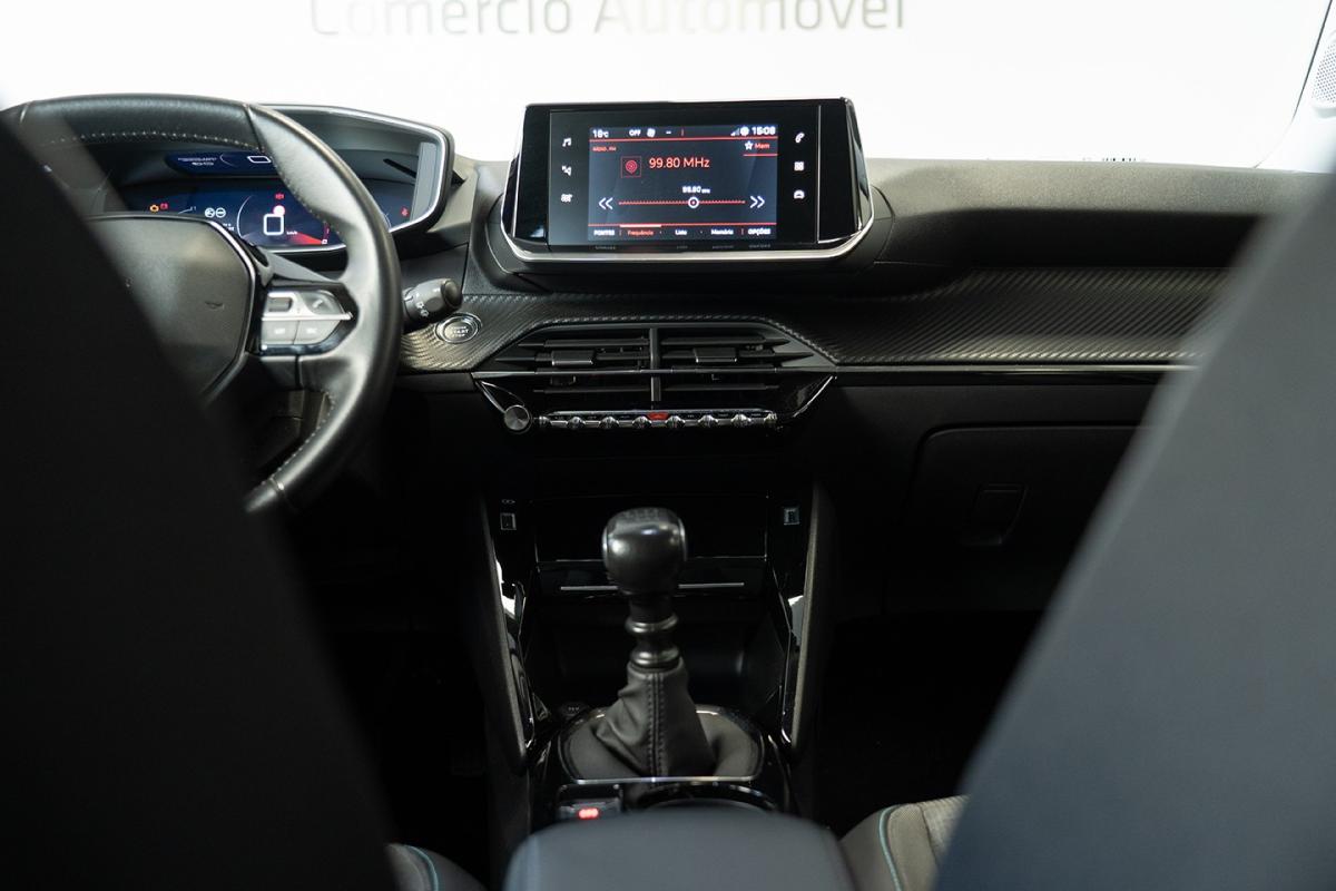 peugeot-2008-2022-diesel-1499cc
