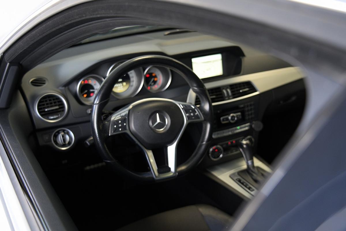 mercedes-benz-classe-c-2012-gasolina-1595cc
