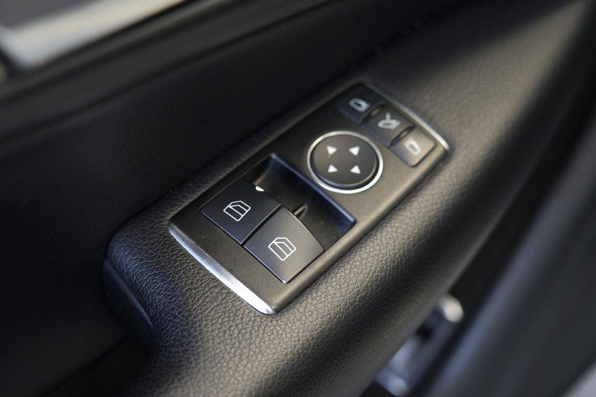 mercedes-benz-classe-c-2012-gasolina-1595cc
