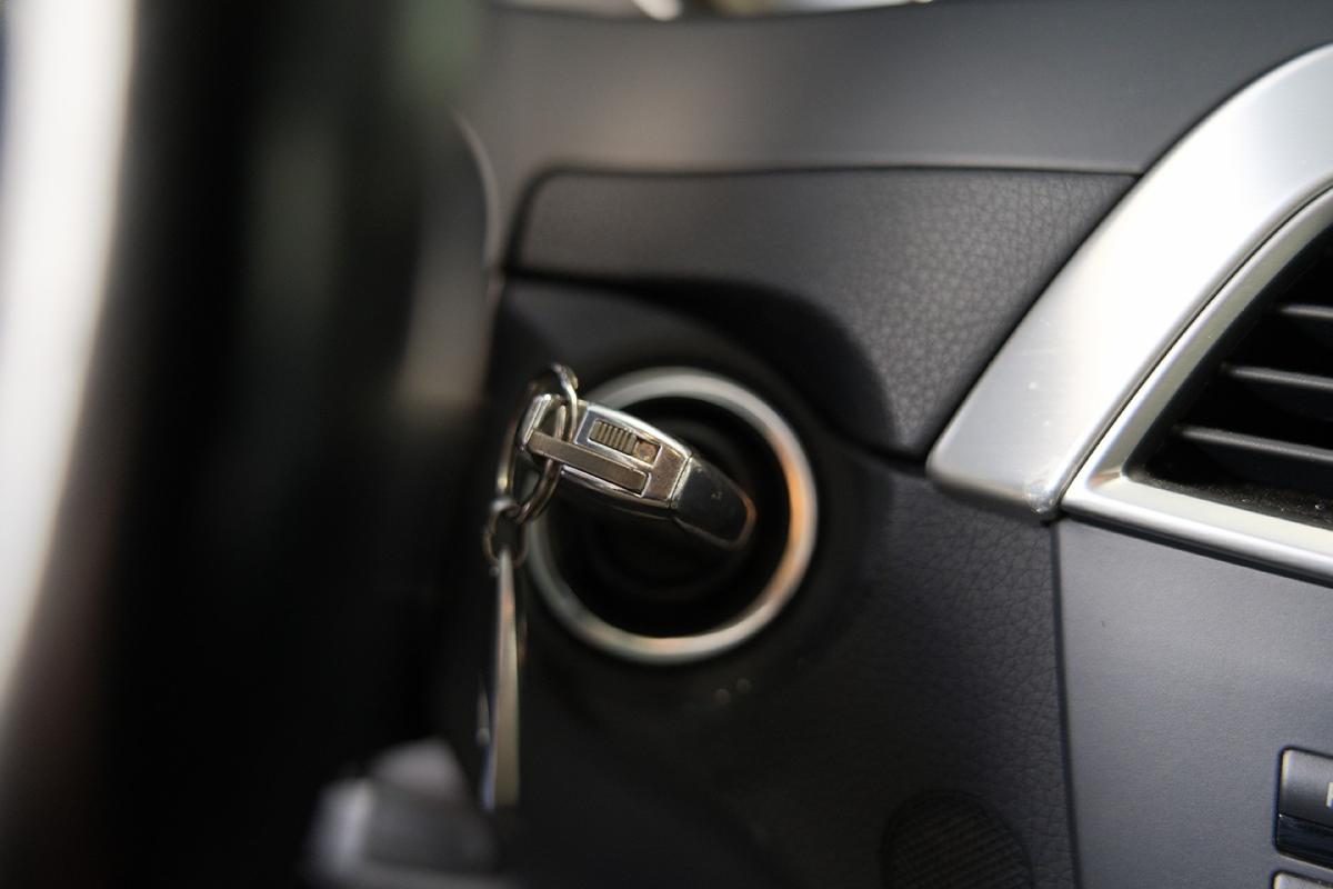 mercedes-benz-classe-c-2012-gasolina-1595cc