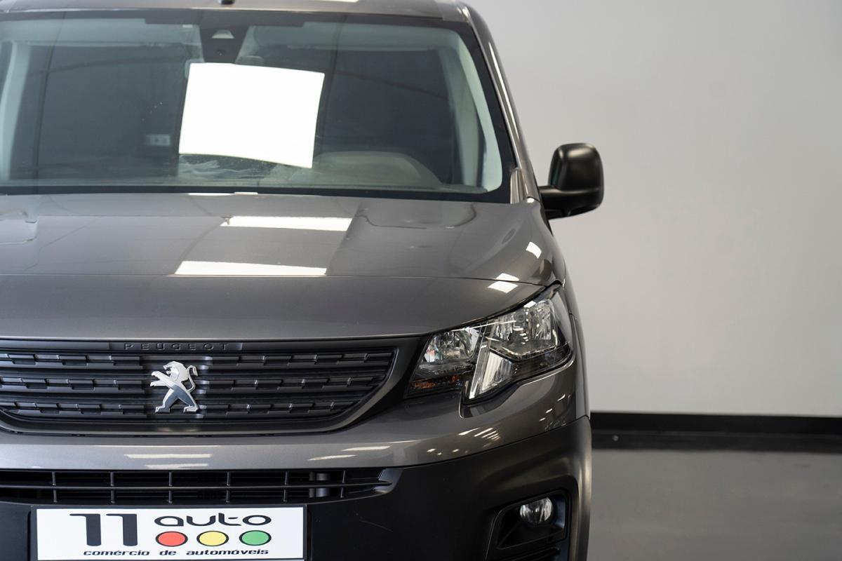 peugeot-partner-2022-diesel-1499cc