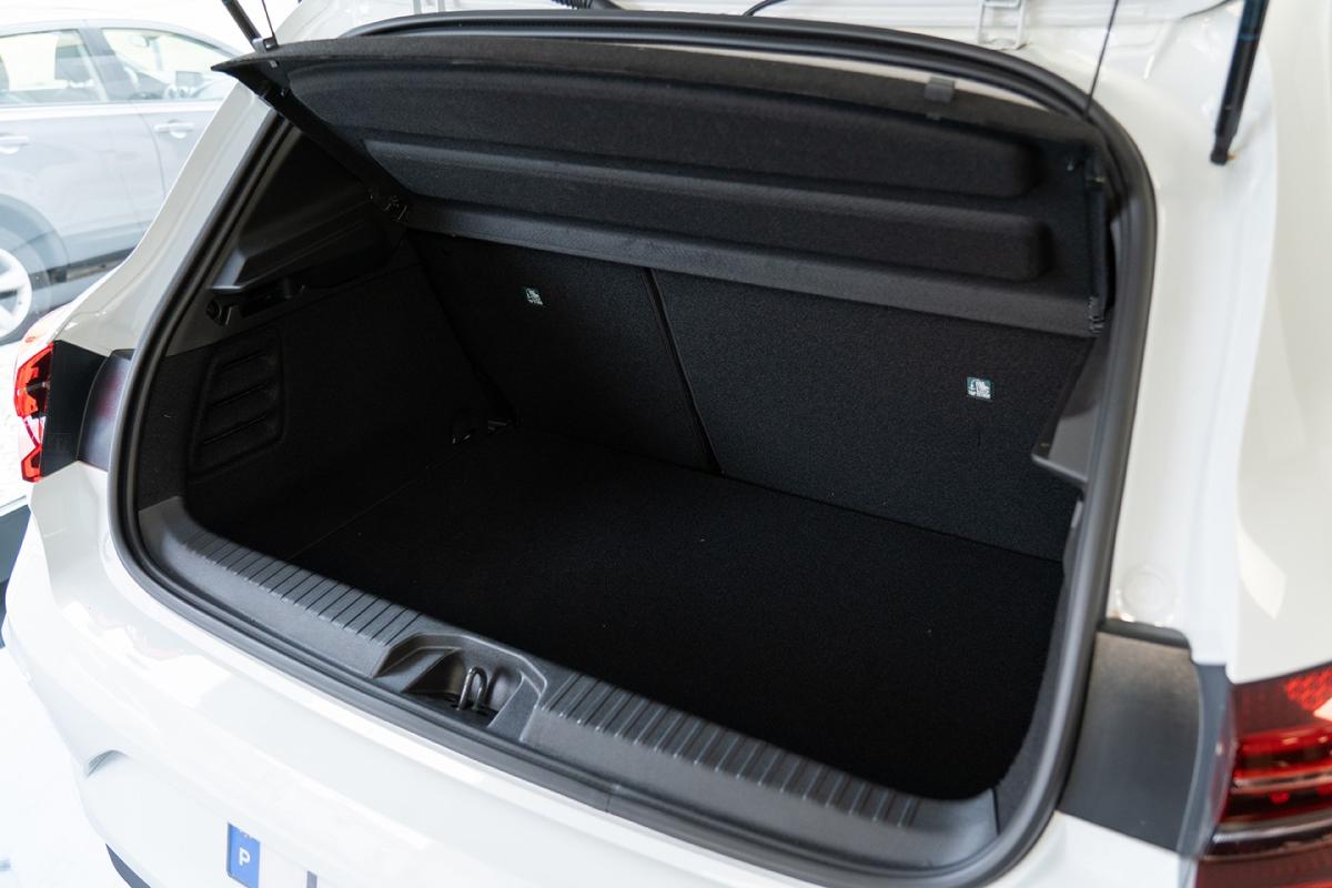 mitsubishi-colt-2025-gpl-999cc