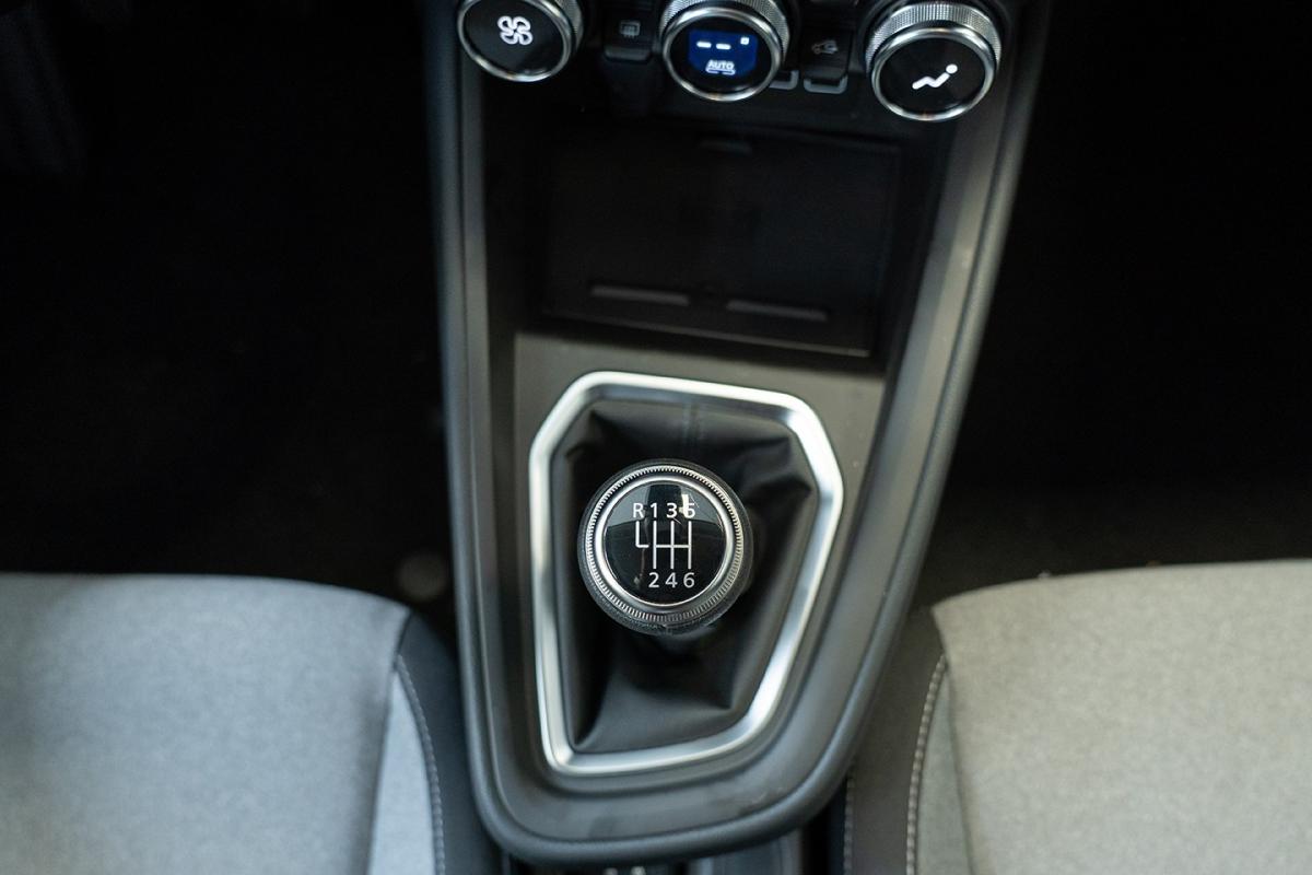 mitsubishi-colt-2025-gpl-999cc