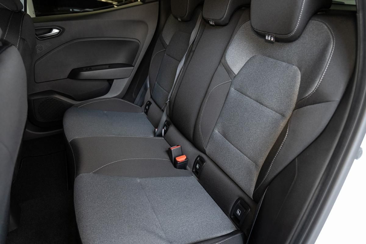 mitsubishi-colt-2025-gpl-999cc