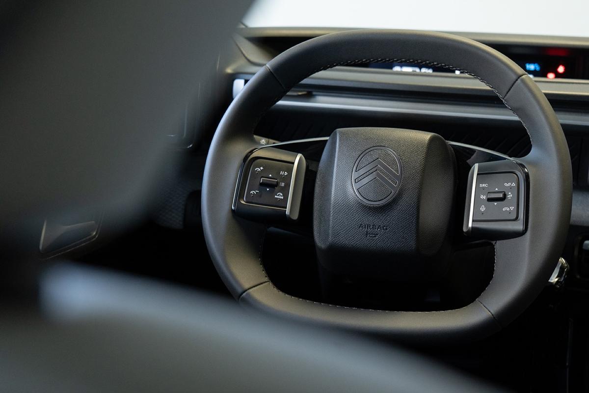 citroen-e-c3-2025-eletrico-500cc