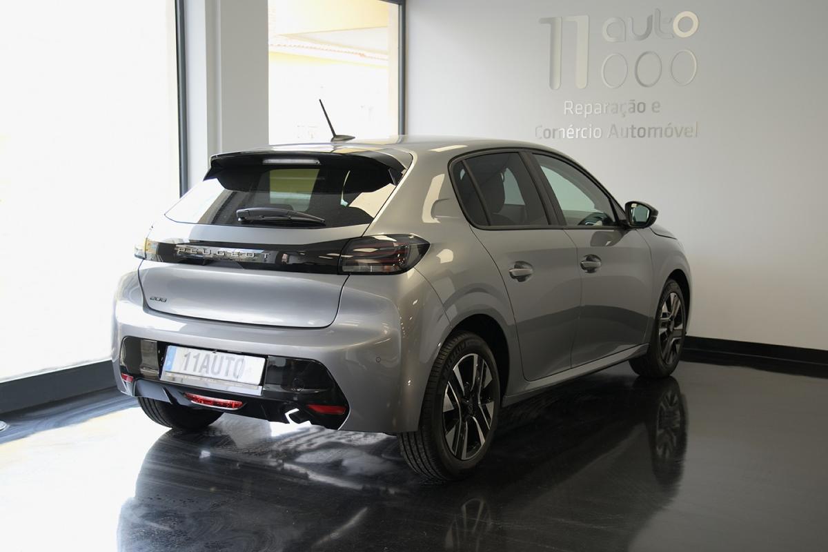 peugeot-208-2026-gasolina-1199cc