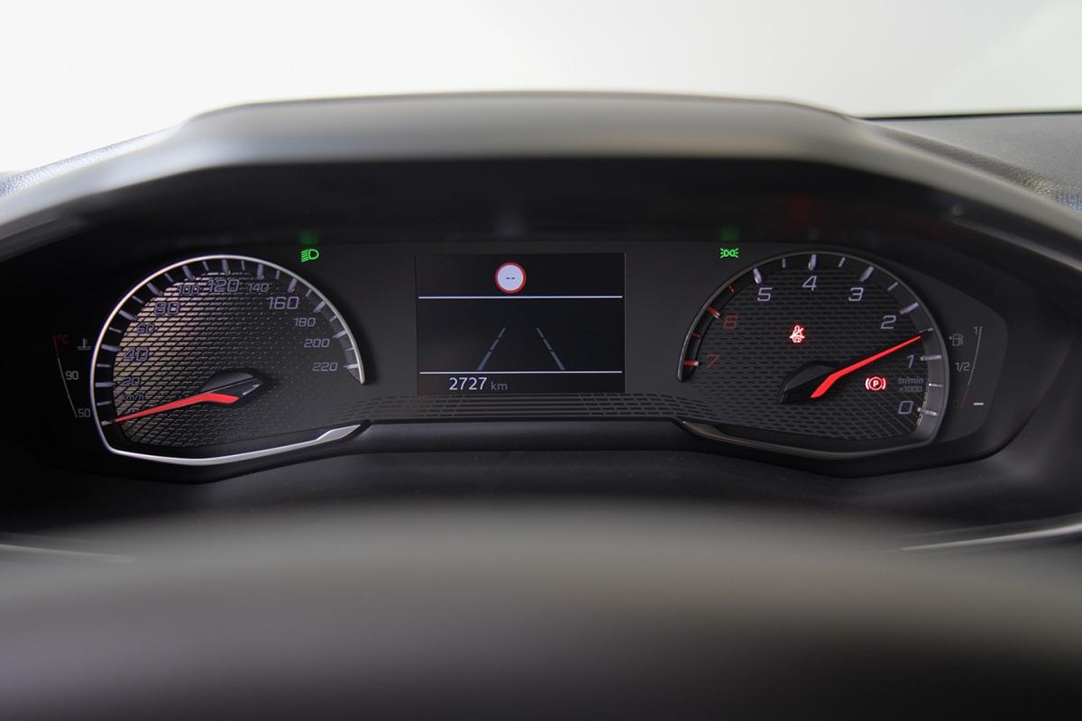 peugeot-208-2026-gasolina-1199cc