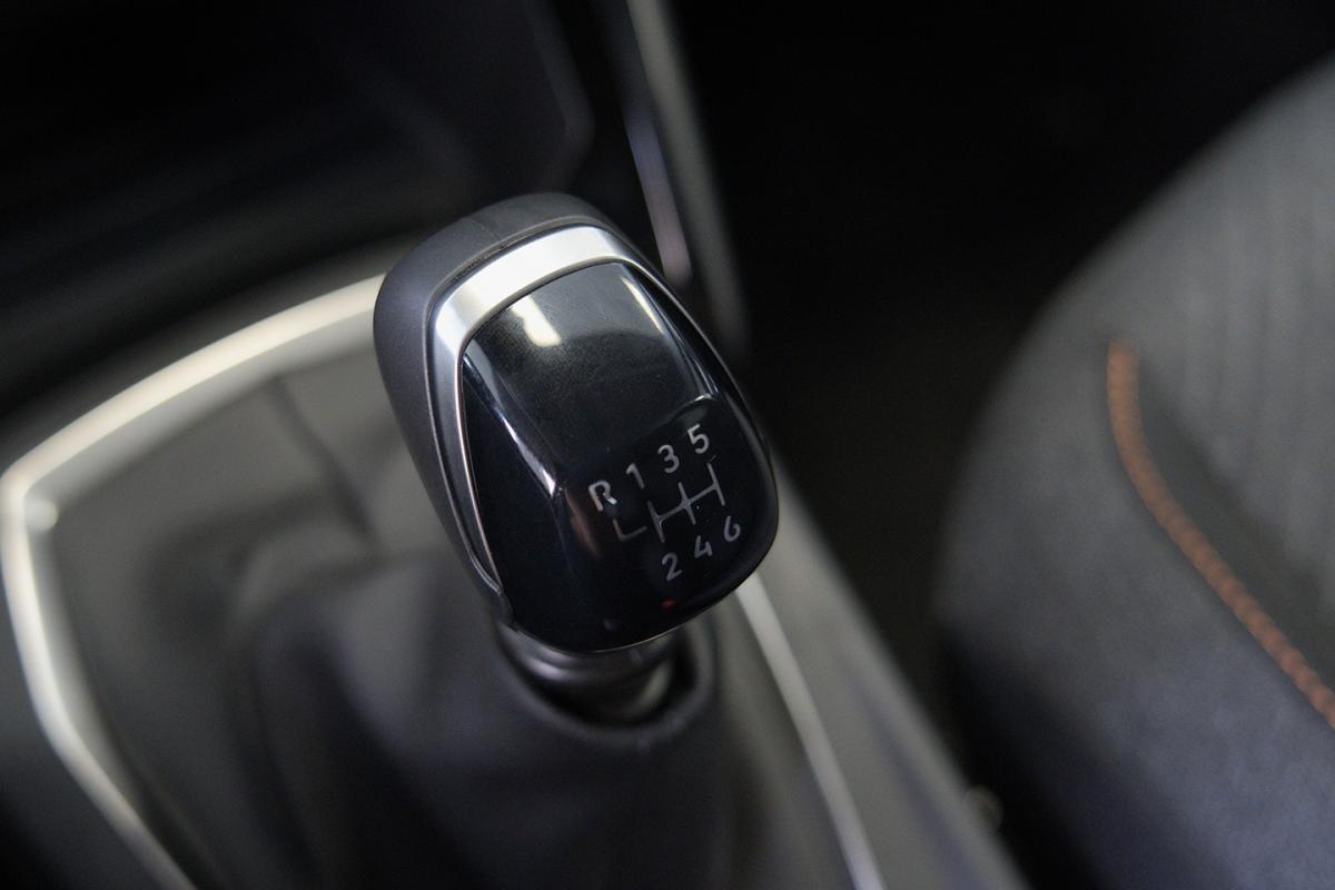 peugeot-208-2026-gasolina-1199cc