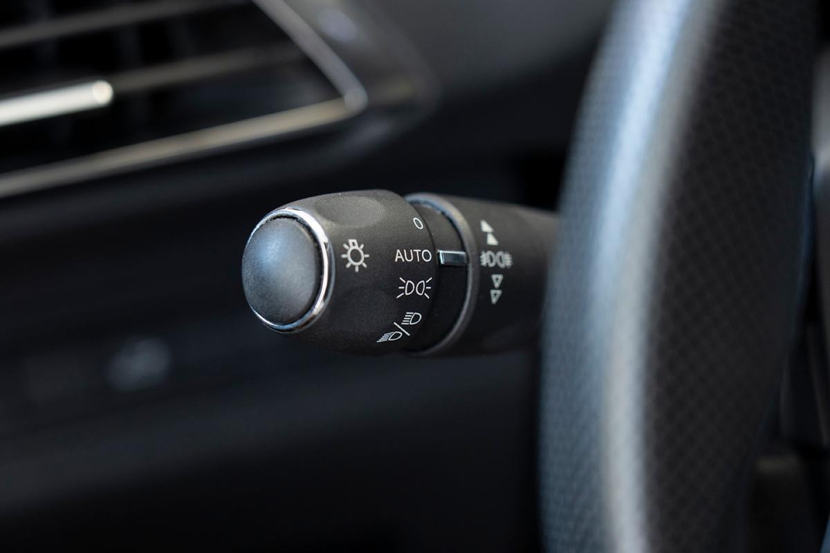 peugeot-3008-2020-diesel-1499cc