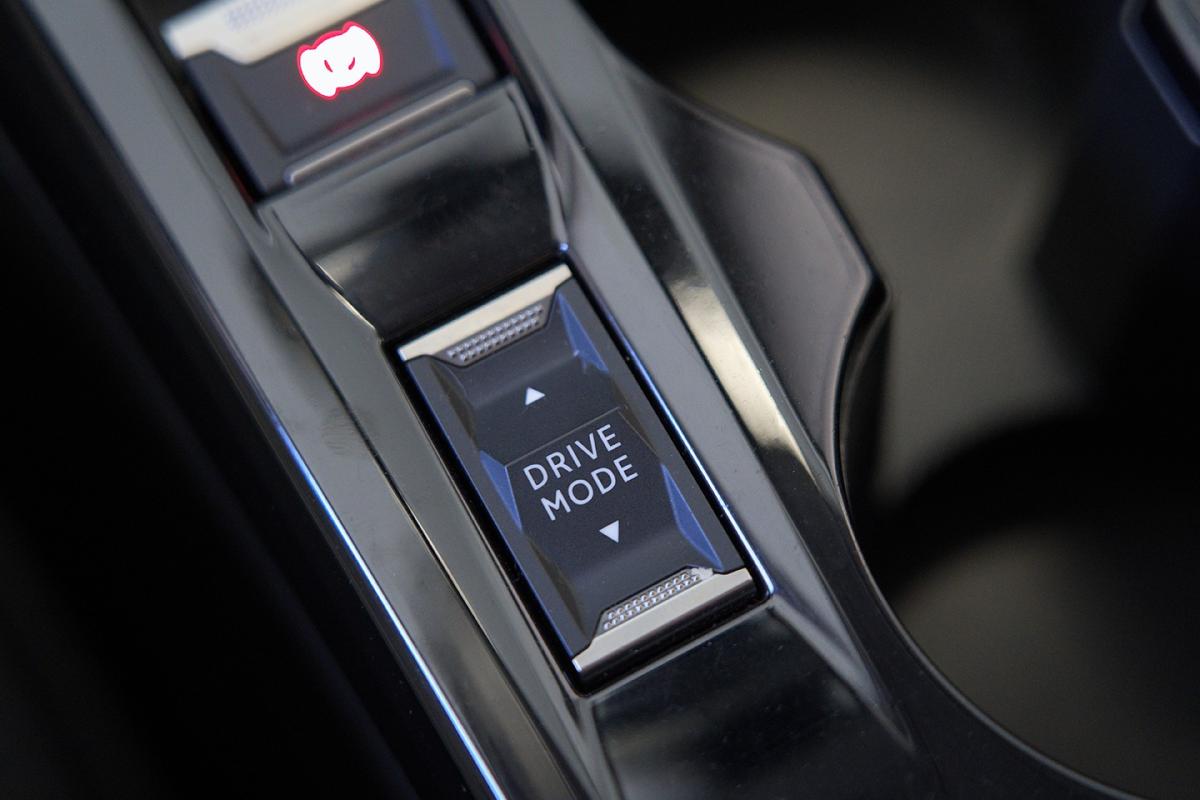 peugeot-2008-2021-eletrico-0cc