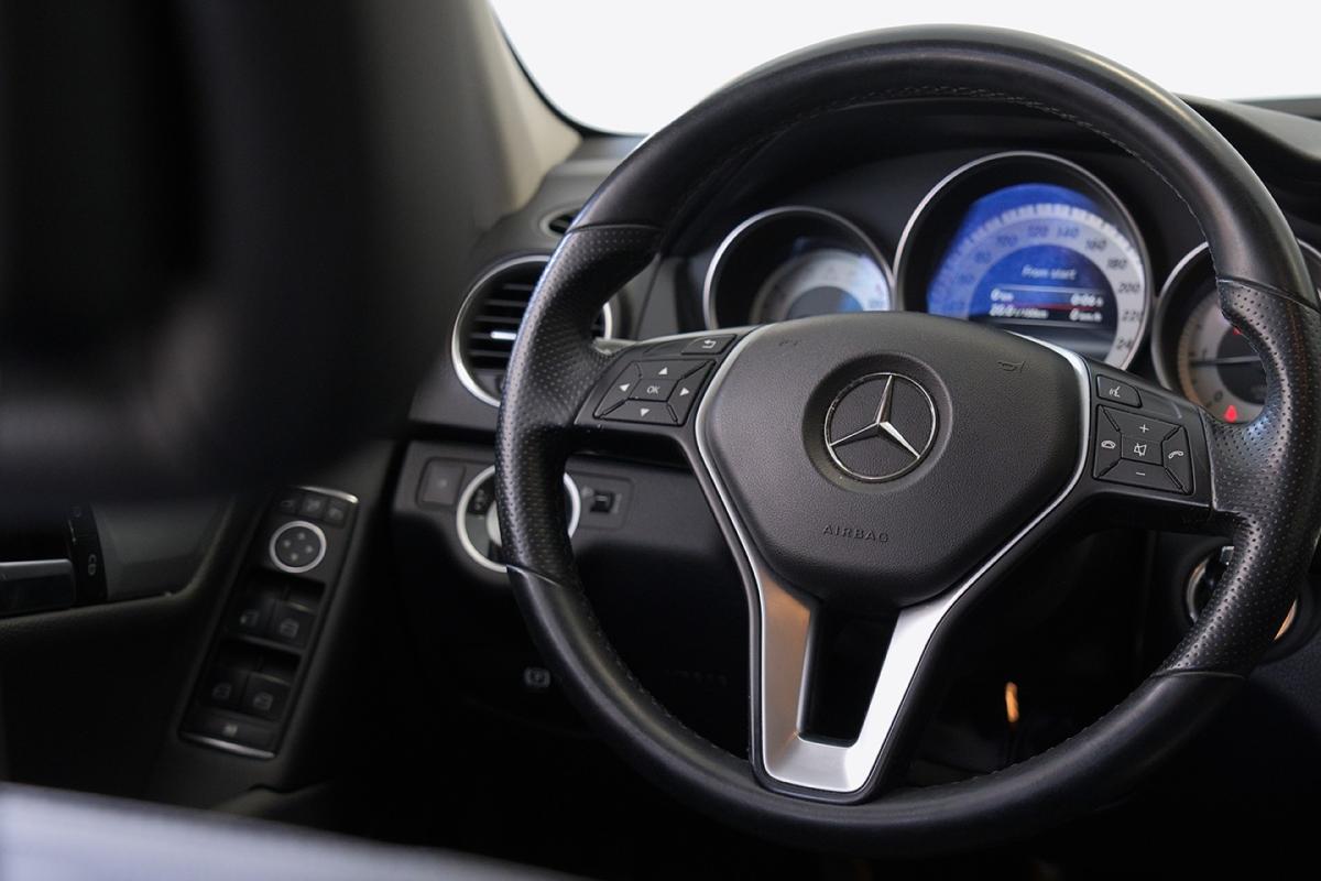 mercedes-benz-classe-c-2012-diesel-2143cc