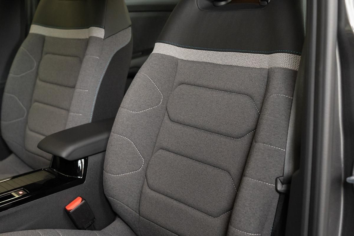 citroen-c4-2024-diesel-1499cc