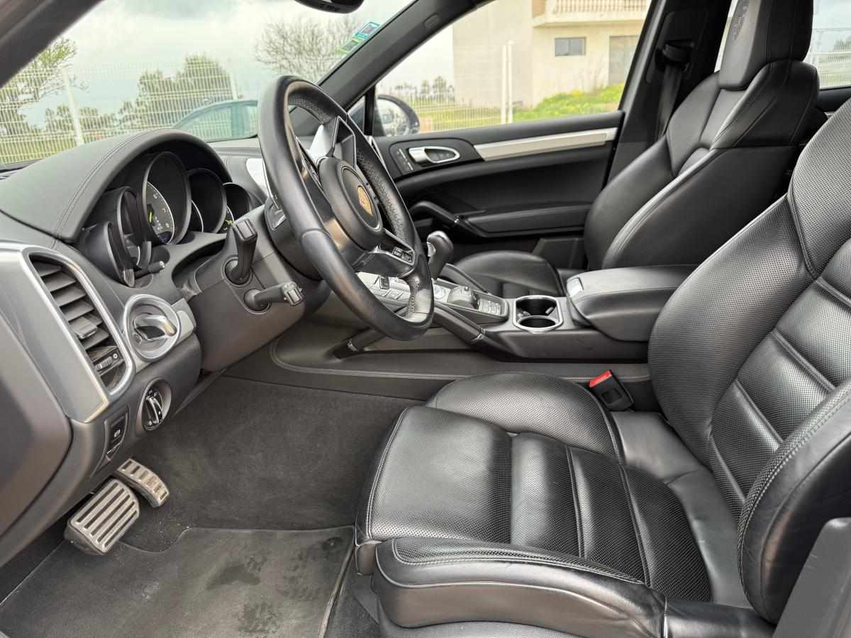porsche-cayenne-s-3-0-v6-e-hybrid-2015-gasolina-2995cc