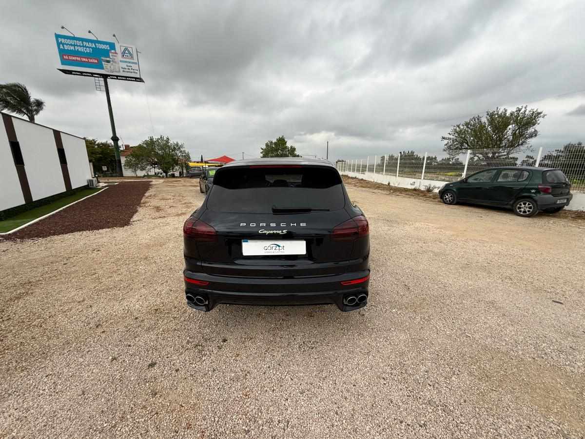 porsche-cayenne-s-3-0-v6-e-hybrid-2015-gasolina-2995cc