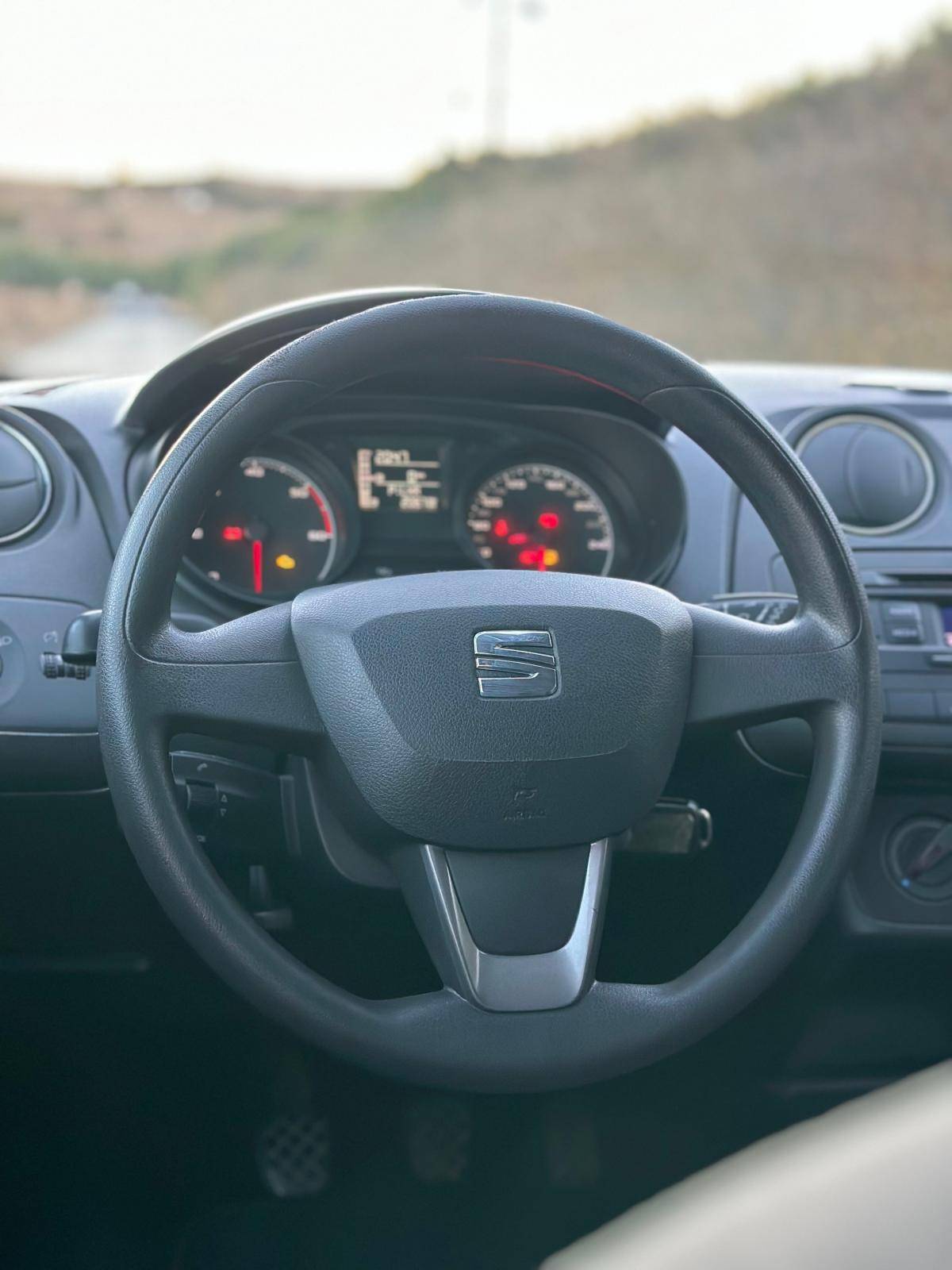 seat-ibiza-2015-diesel-1199cc