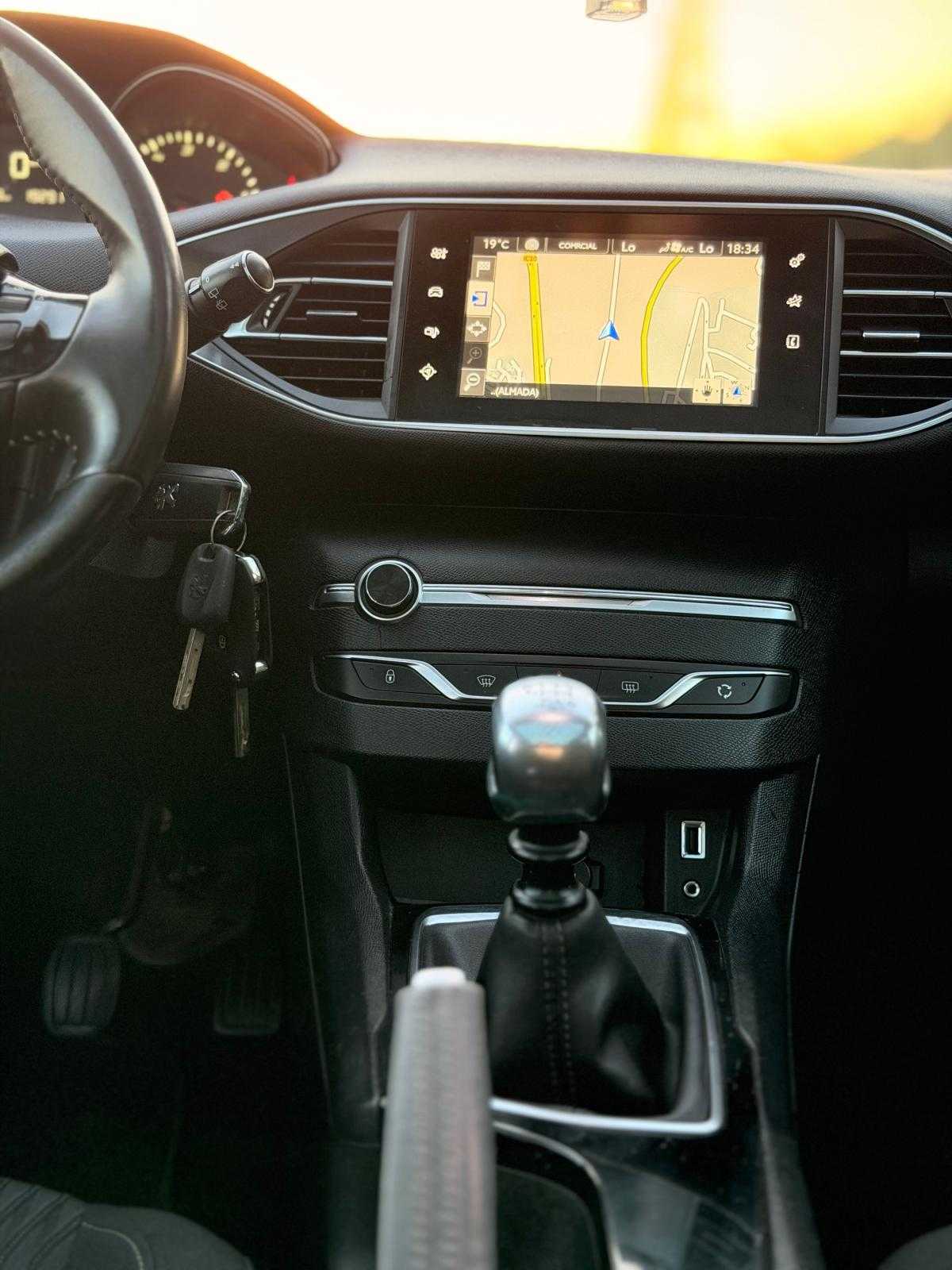peugeot-308-sw-2014-diesel-1560cc