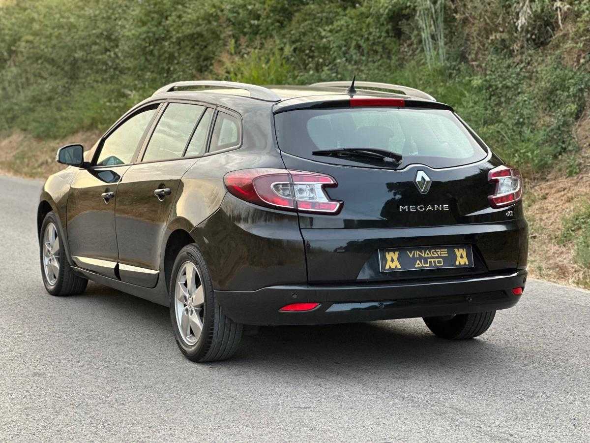 renault-megane-sport-tourer-2012-diesel-1461cc