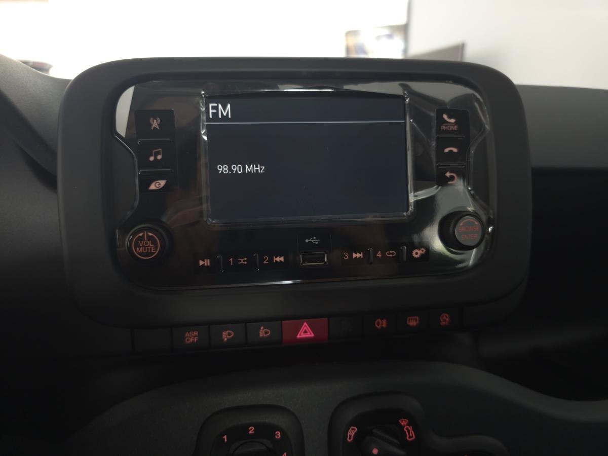 fiat-panda-2025-hibrido-a-gasolina-999cc