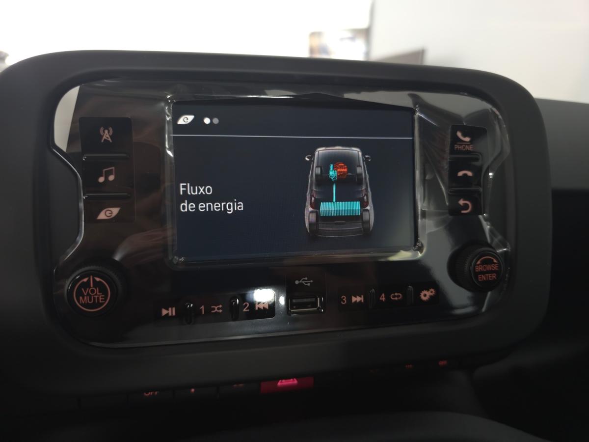 fiat-panda-2025-hibrido-a-gasolina-999cc