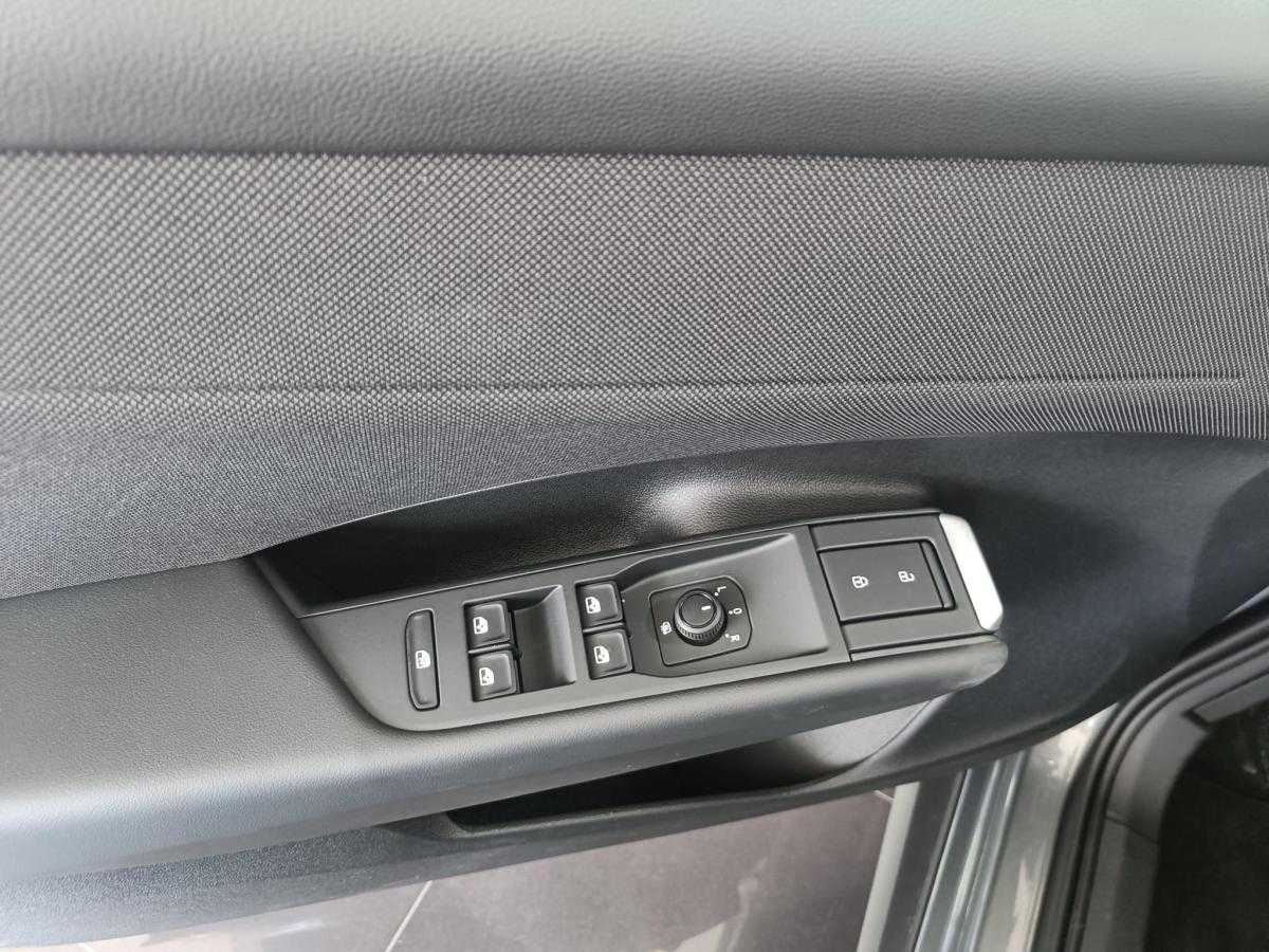 volkswagen-t-roc-2026-gasolina-1498cc