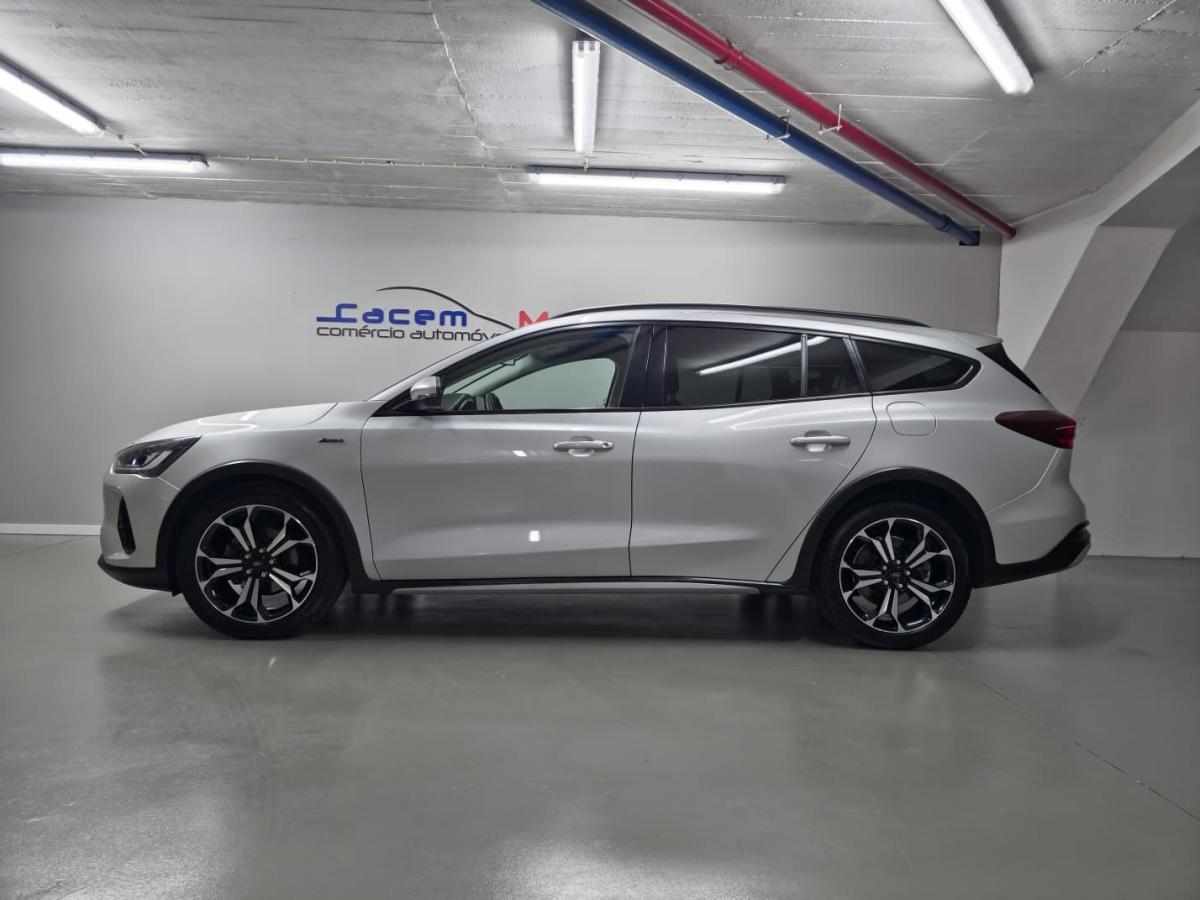 ford-focus-1-0-ecoboost-mild-hybrid-2023-gasolina-999cc