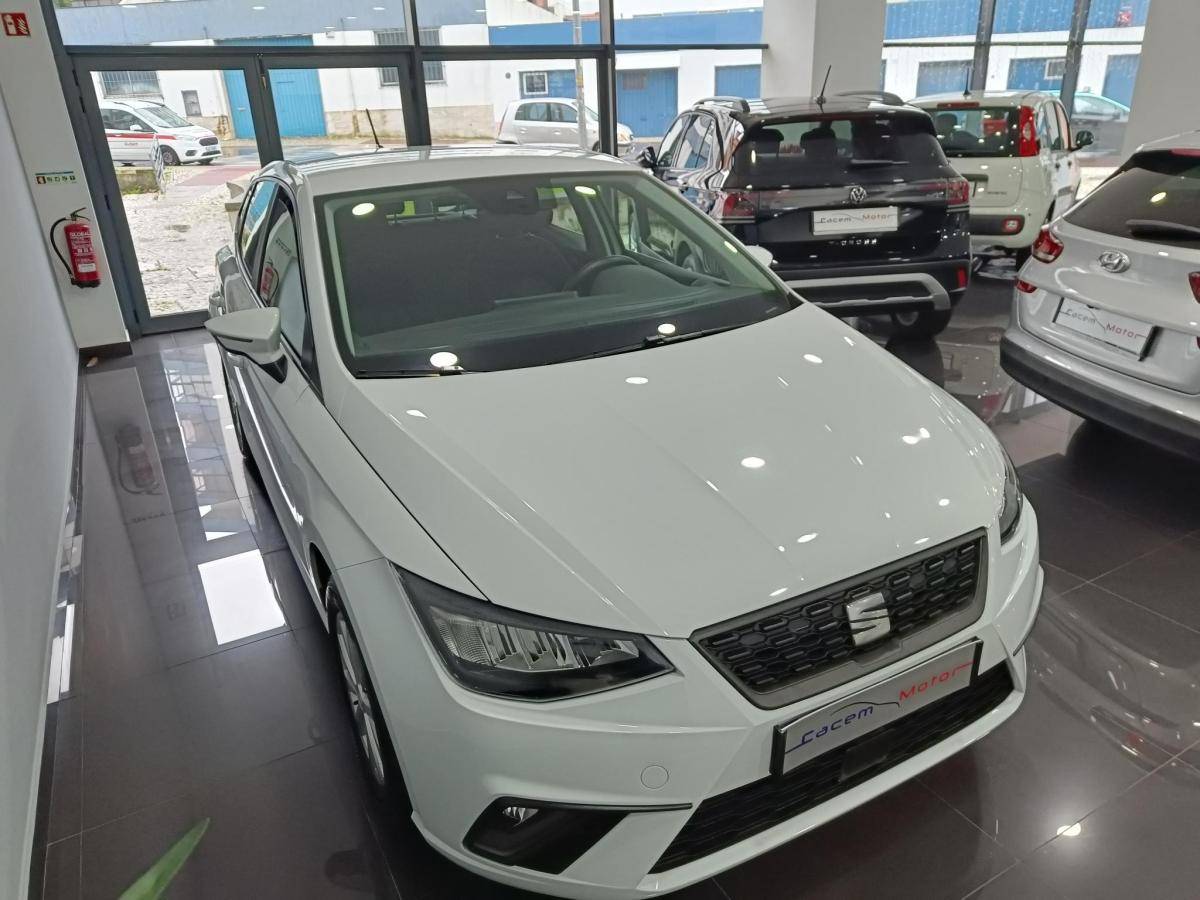 seat-ibiza-2024-gasolina-999cc