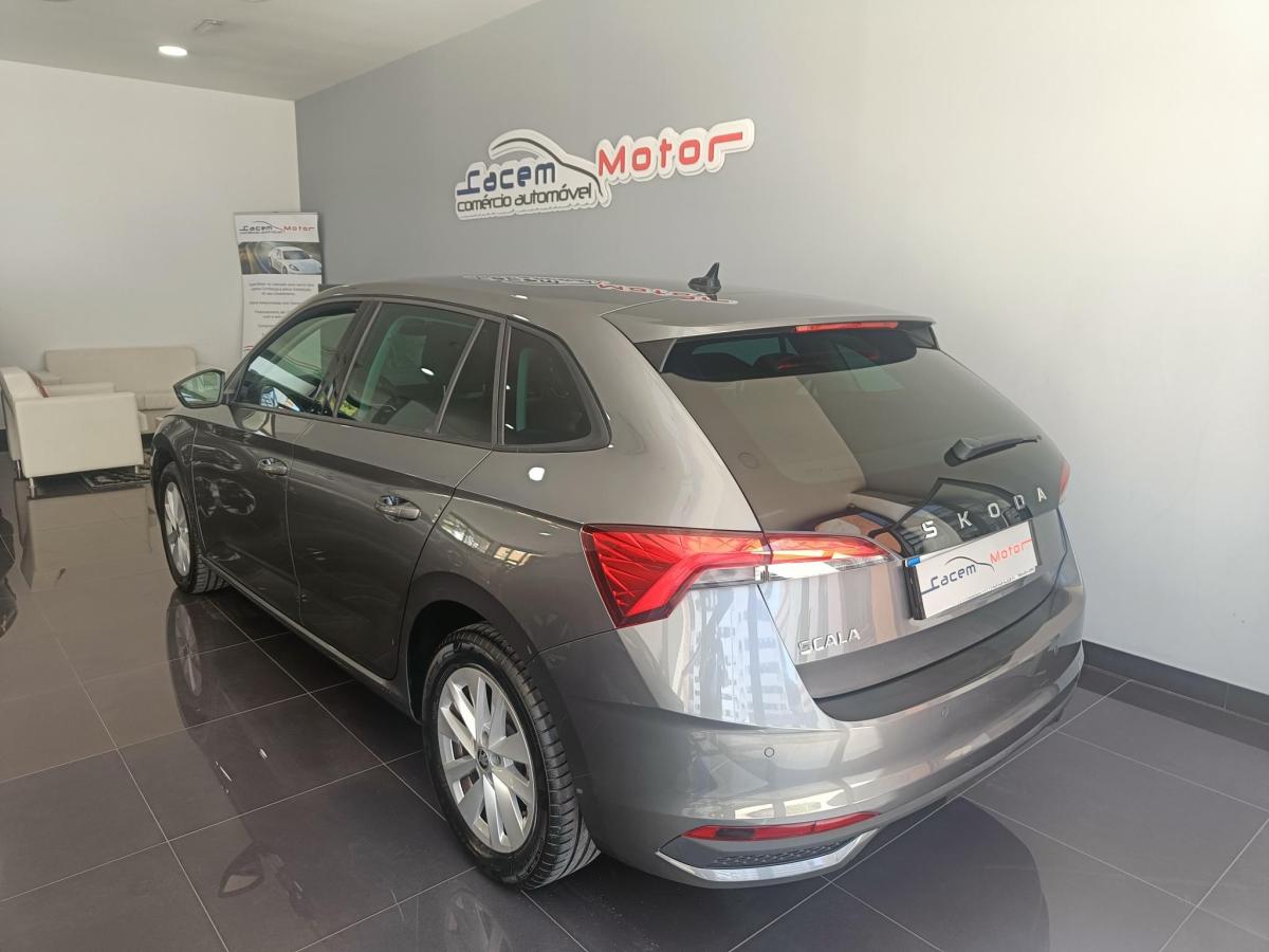 skoda-scala-2024-gasolina-999cc