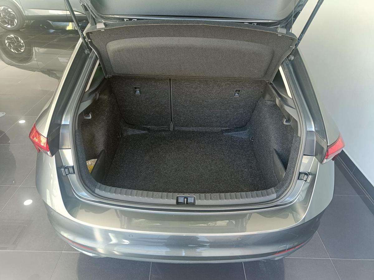 skoda-scala-2024-gasolina-999cc