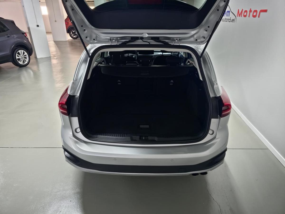 ford-focus-sw-2023-gasolina-998cc
