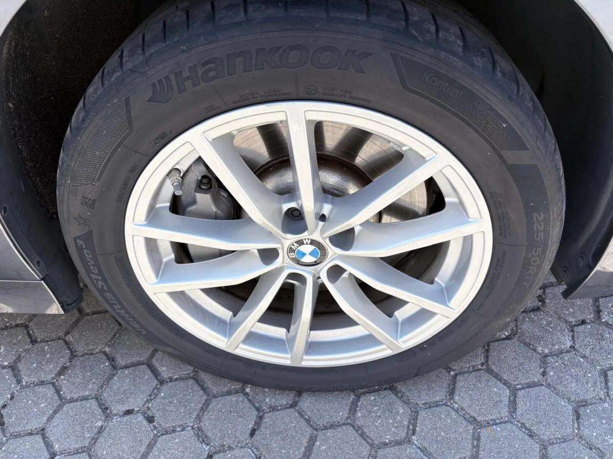 bmw-serie-3-330e-2020-hibrido-a-gasolina-1998cc
